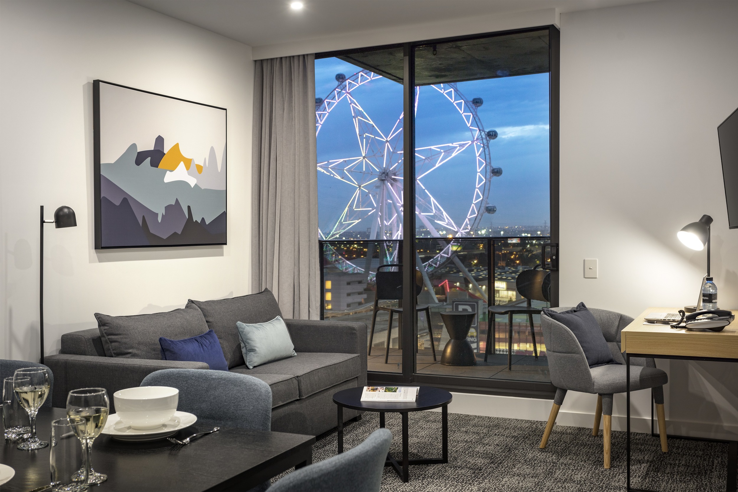 Quest NewQuay | Executive Apartment Lounge Area